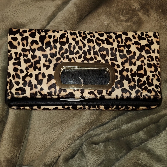 Banana Republic Handbags - Banana republic leather with leopard skin